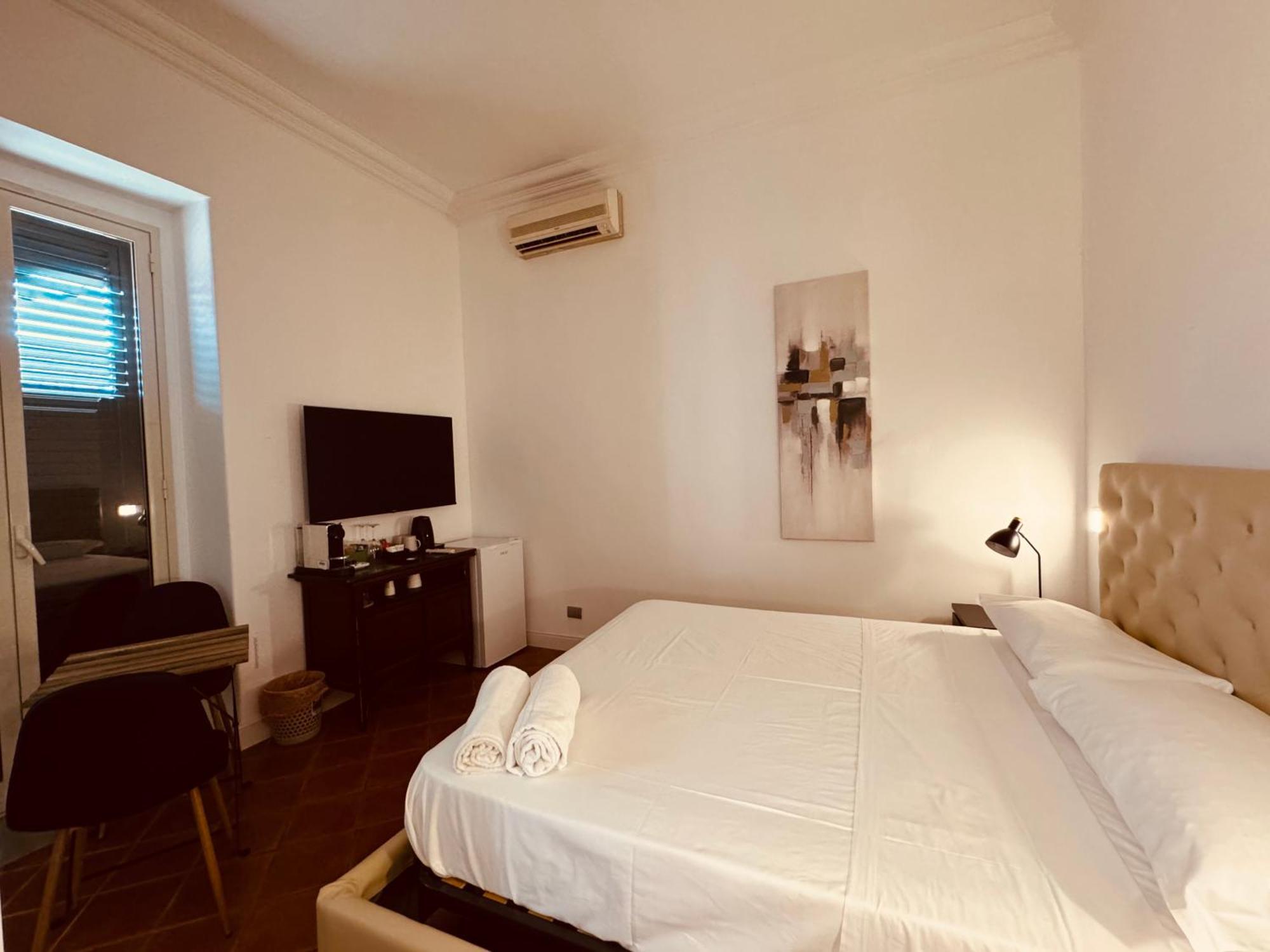 Swim Apartment Fronte Mare Катанія Екстер'єр фото